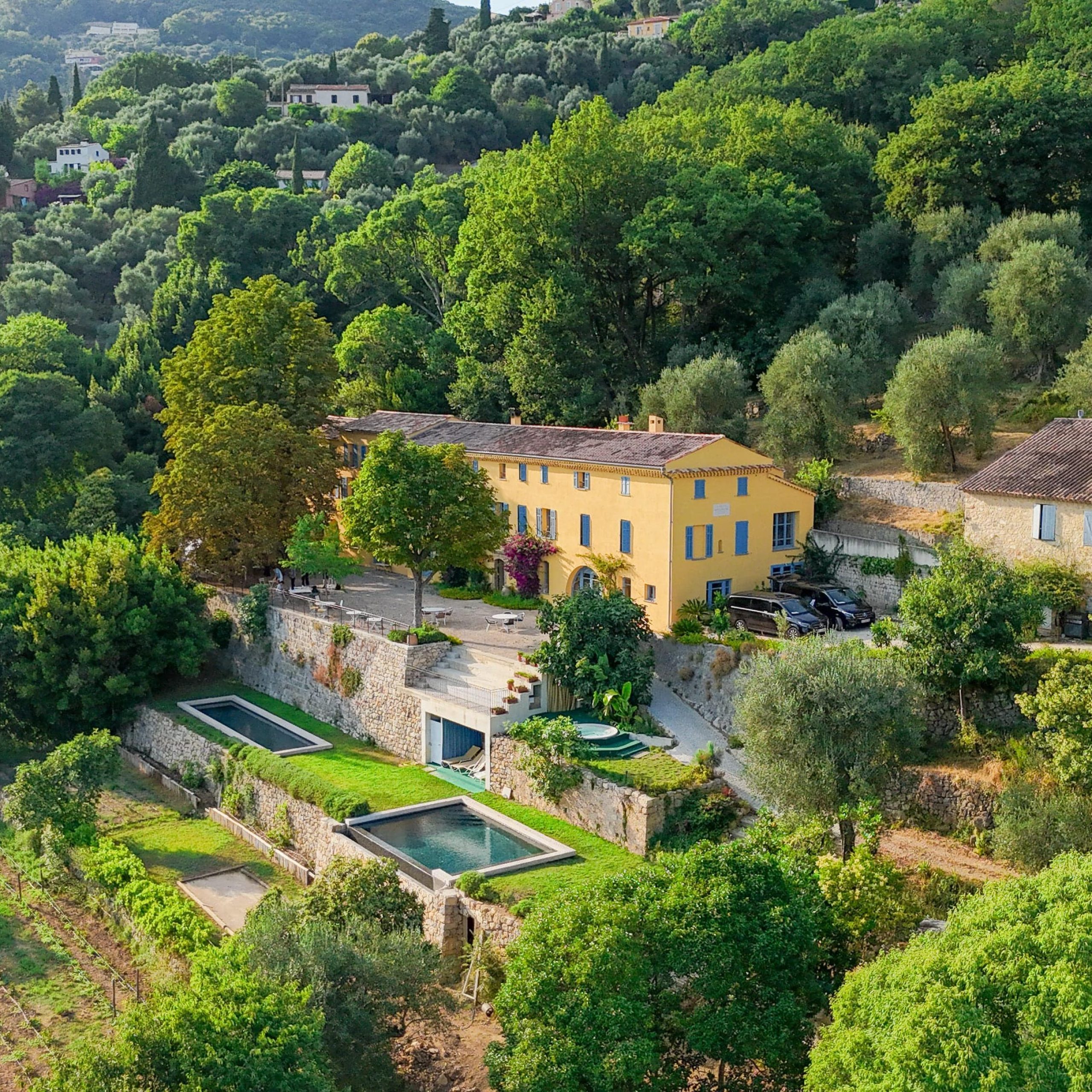 Domaine de la Cascade Parfumée Grasse - maison d’hôtes éco-responsable